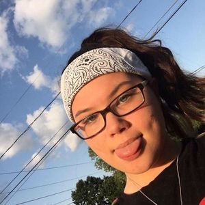 Meet your Posher, Alyssa